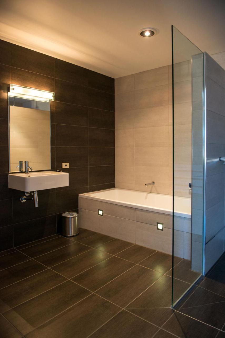 Luxurious Loft Apartments In The Heart Of Ahuriri Нейпиър Екстериор снимка